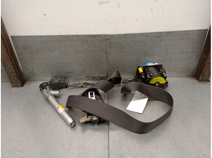 Recambio de cinturon seguridad delantero izquierdo para kia carens iv 1.7 crdi referencia OEM IAM 88810A4200 88810A4200DCM 