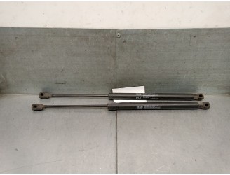 Recambio de amortiguadores maletero / porton para kia carens iv 1.7 crdi referencia OEM IAM 81770A4000 81770A4000 