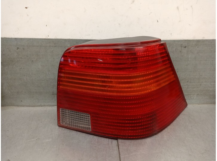 Recambio de piloto trasero derecho para volkswagen golf iv berlina (1j1) 1.9 tdi referencia OEM IAM 1J6945096R 1J6945096R 