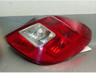 Recambio de piloto trasero derecho para opel corsa d 1.2 16v cat (z 12 xep / lb4) referencia OEM IAM 13269051 93190951 89318811 