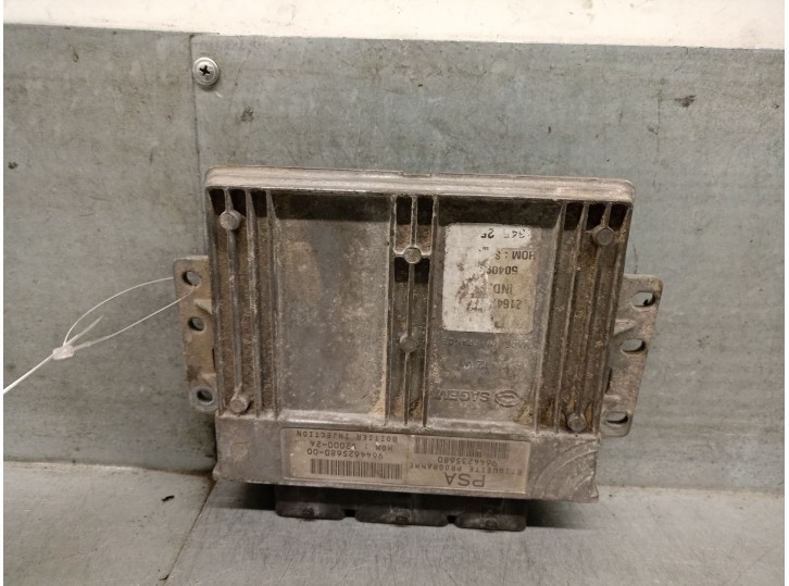 Recambio de centralita motor uce para peugeot 206 berlina xs referencia OEM IAM 9644235680 9644235680 