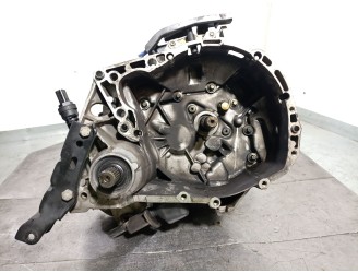 Recambio de caja cambios para renault clio ii fase i (b/cbo) 1.9 diesel referencia OEM IAM JB1968 7701700518 