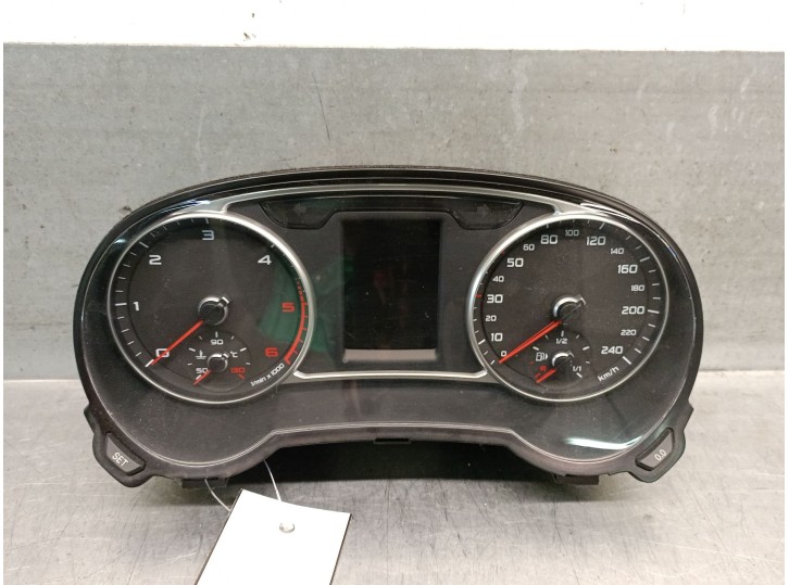 Recambio de cuadro instrumentos para audi a1 sportback (8xa, 8xf) 1.6 tdi referencia OEM IAM 8X0920930 8X0920930 