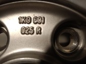 Recambio de llanta para volkswagen golf v berlina (1k1) 1.9 tdi referencia OEM IAM 1K0601025R R166.5JX16H2ET50 
