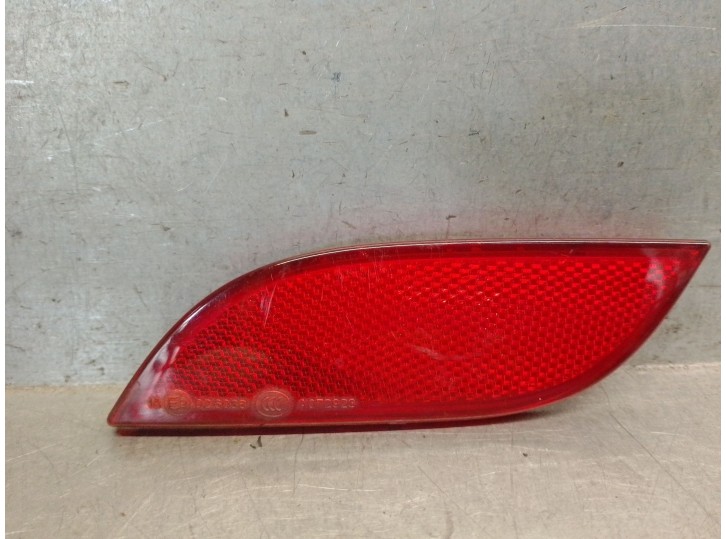 Recambio de piloto trasero izquierdo paragolpes para audi a1 sportback (8xa, 8xf) 1.6 tdi referencia OEM IAM 8X0945105 8X0945105