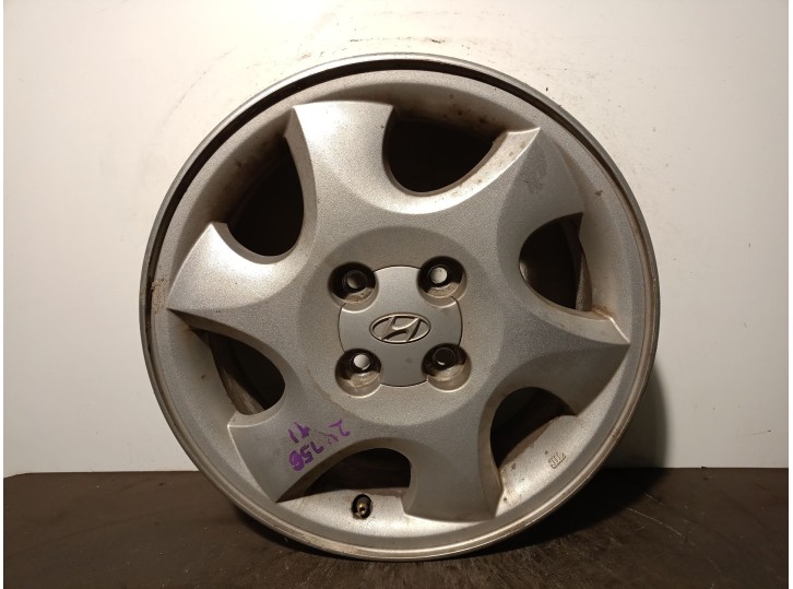 Recambio de llanta para hyundai getz (tb) 1.6 16v cat referencia OEM IAM 529101C200 R155.5JX15OFFSET46 
