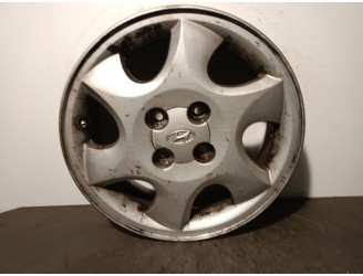 Recambio de llanta para hyundai getz (tb) 1.6 16v cat referencia OEM IAM 529101C200 R155.5JX15OFFSET46 