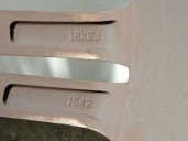 Recambio de llanta para opel insignia a (g09) 2.0 cdti (68) referencia OEM IAM 13313796 R18X8JIS42 