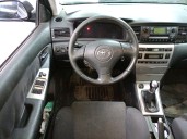 toyota corolla (e12) del año 2004