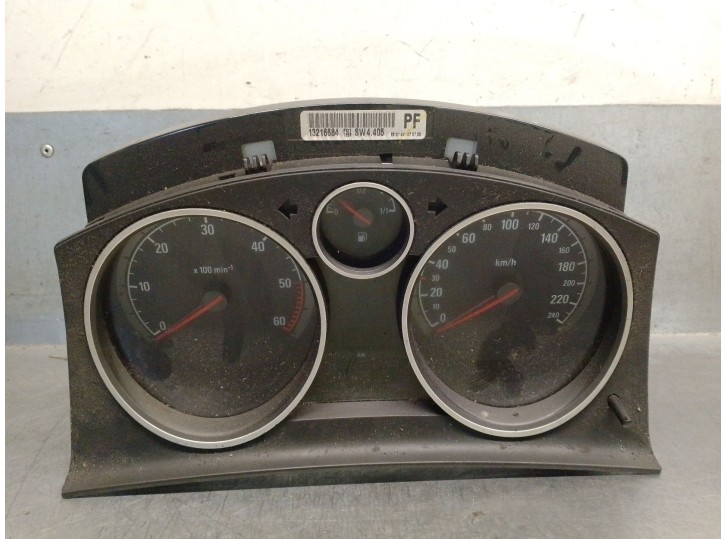 Recambio de cuadro instrumentos para opel astra h berlina 1.7 16v cdti referencia OEM IAM 13216684 13216684 