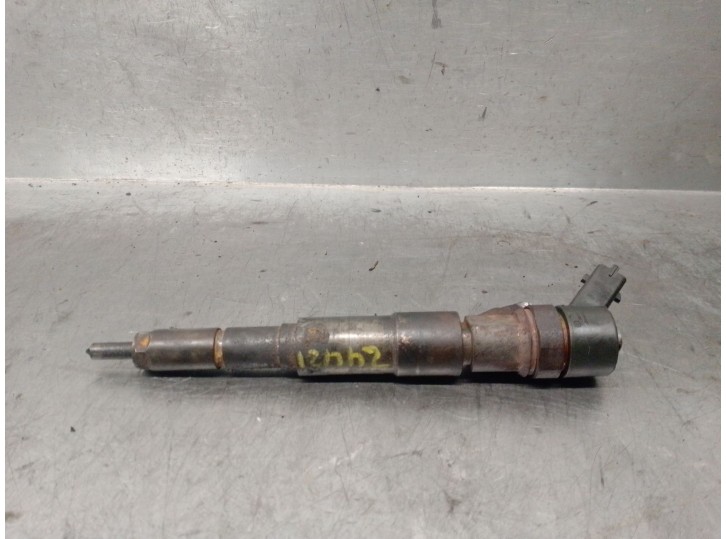 Recambio de inyector para mg serie 75 (rj) 2.0 16v cdt referencia OEM IAM 2354045 0445110030 BOSCH