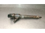 Recambio de inyector para chevrolet aveo 1.3 diesel cat referencia OEM IAM 0445110326 BOSCH