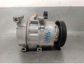 Recambio de compresor aire acondicionado para kia carens iv 1.7 crdi referencia OEM IAM F500PNBCA12 97701A4500 HVCC