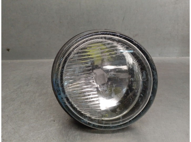 Recambio de faro antiniebla derecho para renault clio ii fase i (b/cbo) 1.4 16v referencia OEM IAM 7701205664 7701410517 