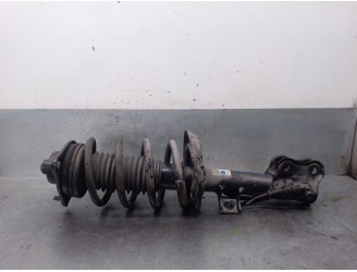 Recambio de amortiguador delantero derecho para kia carens iv 1.7 crdi referencia OEM IAM 54660A4053 54660A4053 