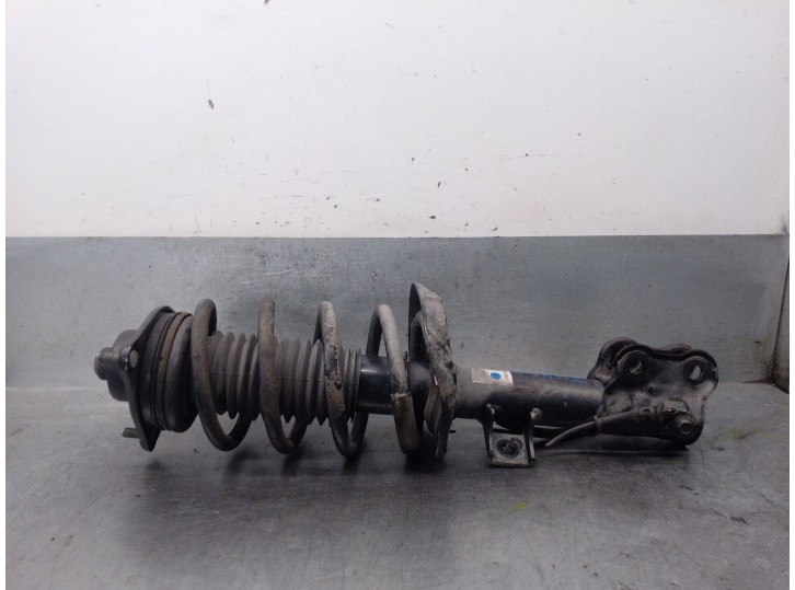 Recambio de amortiguador delantero derecho para kia carens iv 1.7 crdi referencia OEM IAM 54660A4053 54660A4053 