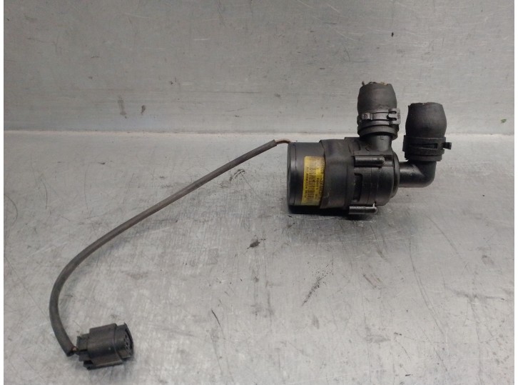 Recambio de bomba agua para volkswagen touran (1t1) 2.0 tdi referencia OEM IAM 9006333B 1K0965561A 