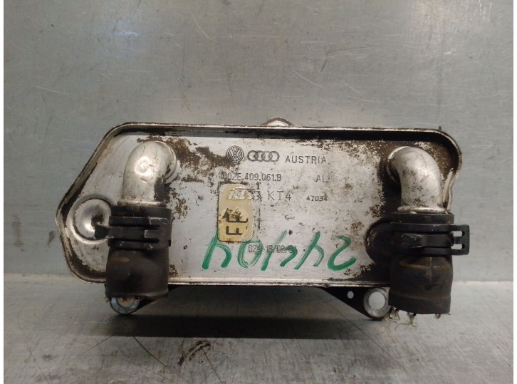 Recambio de enfriador aceite motor para volkswagen touran (1t1) 2.0 tdi referencia OEM IAM 02E409061B 02E409061B KTM