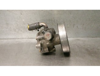 Recambio de bomba servodireccion para volkswagen golf iv berlina (1j1) 1.9 tdi referencia OEM IAM 1J0422154A 1J0422152A KYB