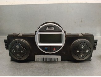 Recambio de mando climatizador para renault megane ii familiar 1.9 dci diesel fap referencia OEM IAM 8200413906 7701209068 