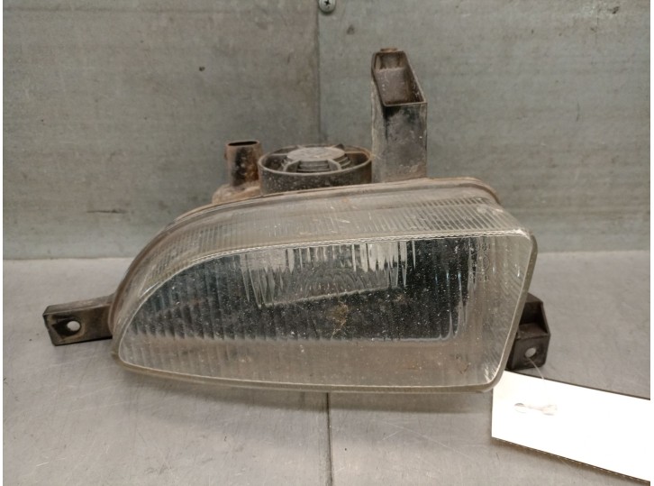 Recambio de faro antiniebla izquierdo para opel zafira a 1.8 16v cat referencia OEM IAM 9117326 6710011 