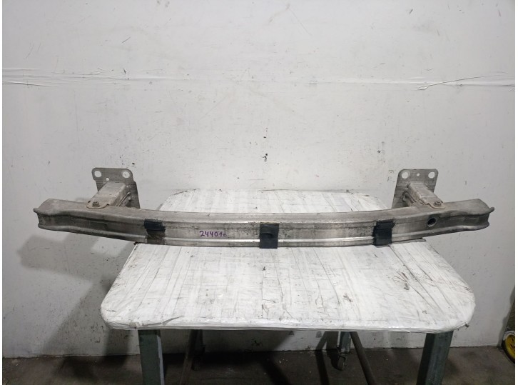 Recambio de refuerzo paragolpes delantero para renault megane ii berlina 5p 1.6 16v referencia OEM IAM 8200534784 8200534784 