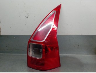 Recambio de piloto trasero derecho para renault megane ii familiar 1.9 dci diesel fap referencia OEM IAM 8200417351 8200417351 