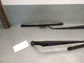 Replacement front right wiper arm for Toyota Corolla (E12) 2.0 D-CAT OEM IAM reference 8521102110 8521102110 