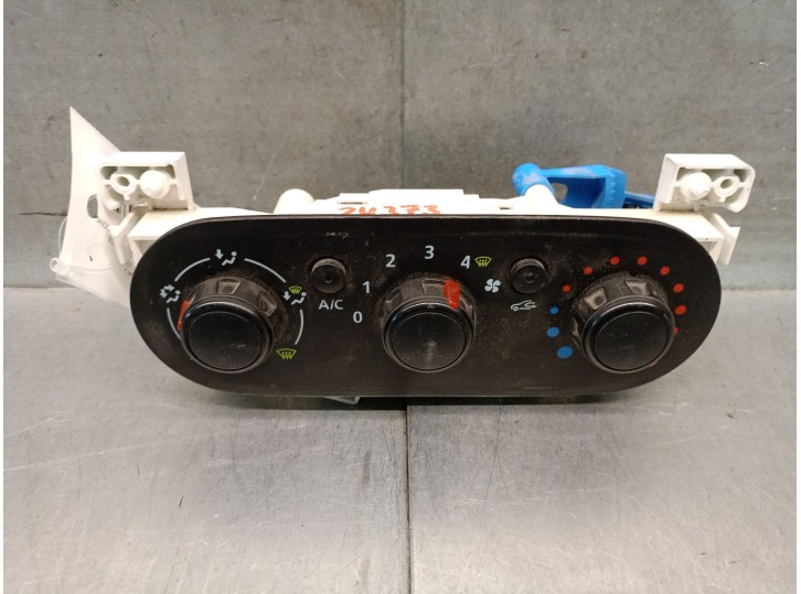 Recambio de mando calefaccion / aire acondicionado para fiat talento furgoneta (296_) 1.6 d referencia OEM IAM 6000617618 600061