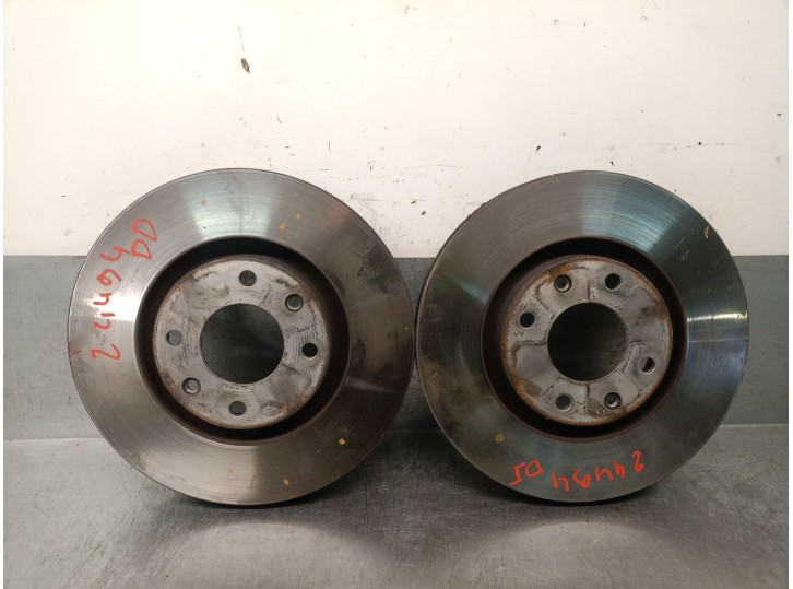 Recambio de disco freno delantero para peugeot 5008 (0u_, 0e_) 1.6 hdi referencia OEM IAM 424917 424917 