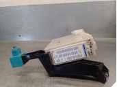 Recambio de caja reles / fusibles para toyota auris 1.8 16v cat referencia OEM IAM 8273012T70  