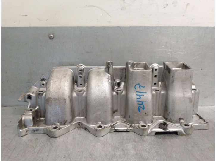 Recambio de colector admision para renault grand scenic ii (jm0/1_) 1.6 referencia OEM IAM 8200329496  