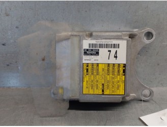 Recambio de centralita airbag para toyota auris 1.8 16v cat referencia OEM IAM 8917012740  1503003761 DENSO