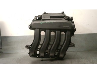 Recambio de colector admision para renault grand scenic ii (jm0/1_) 1.6 referencia OEM IAM 8200275053 8200647713 
