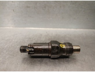 Recambio de inyector para renault kangoo (f/kc0) 1.9 diesel referencia OEM IAM LCR6735406H  LCR6735406H DELPHI