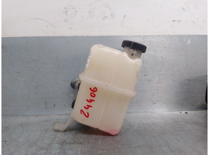 Recambio de deposito expansion para toyota auris 1.8 16v cat referencia OEM IAM G92A047010 G92A047010 DENSO