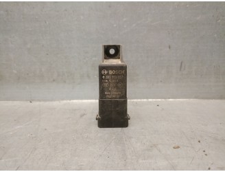 Recambio de caja precalentamiento para fiat talento furgoneta (296_) 1.6 d referencia OEM IAM 110675191R  0281003057 BOSCH