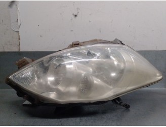 Recambio de faro derecho para toyota auris 1.8 16v cat referencia OEM IAM 8111002A40 8113002A40 89903691 VALEO