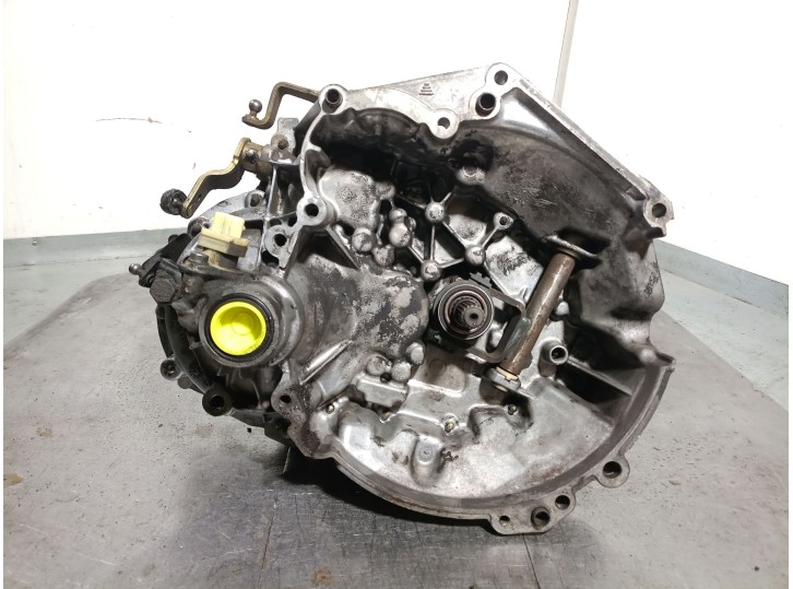 Recambio de caja cambios para peugeot 206 berlina xs referencia OEM IAM 20CF09 2222S7 0244338