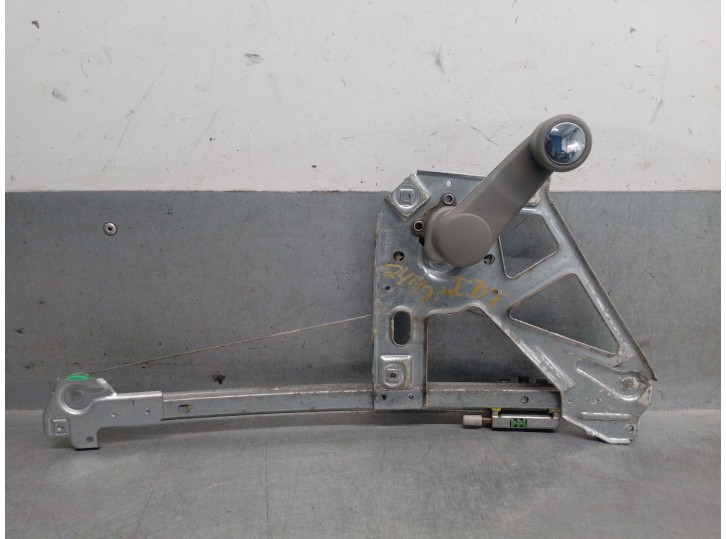 Recambio de elevalunas trasero izquierdo para audi a6 berlina (c4) 2.6 referencia OEM IAM 4A0839461 4A0839461 