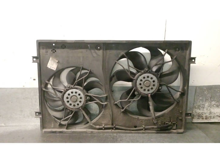 Recambio de electroventilador para volkswagen golf iv berlina (1j1) 1.9 tdi referencia OEM IAM 1J0121207AA 1J0121207AA SV0417783