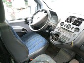 mercedes-benz vito (w638) caja cerrada del año 2003