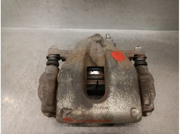 Recambio de pinza freno delantera izquierda para toyota auris 1.8 16v cat referencia OEM IAM 4775002341 4775002341 BOSCH