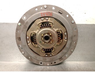 Replacement clutch kit for Toyota Auris 1.8 16V CAT OEM IAM reference 3127047040 3127047040 0F141841 AISIN