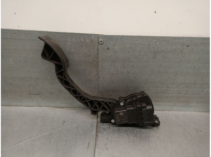 Recambio de potenciometro pedal para ford focus c-max (cap) 1.6 tdci cat referencia OEM IAM 3M519F836AH 3M519F836AH 