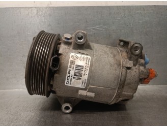 Recambio de compresor aire acondicionado para renault grand scenic ii (jm0/1_) 1.9 dci (jm14) referencia OEM IAM 8200940233 8200