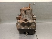 Recambio de abs para audi a6 berlina (c4) 2.6 referencia OEM IAM 8D0614111 0265214002 BOSCH