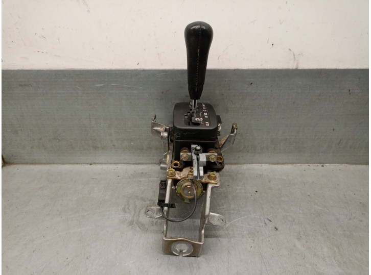 Recambio de palanca cambio para audi a6 berlina (c4) 2.6 referencia OEM IAM 4A0713141C 4A0713141C 