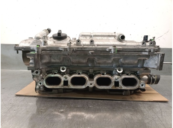 Recambio de culata para toyota auris 1.8 16v cat referencia OEM IAM 1110109435 1110139725 
