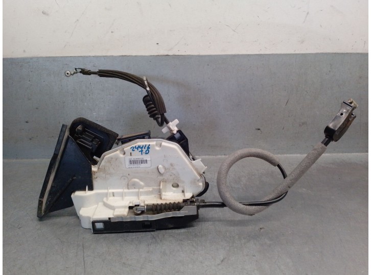 Recambio de cerradura puerta trasera derecha para skoda yeti (5l) 2.0 tdi referencia OEM IAM 5K4839016R 5K4839016R 